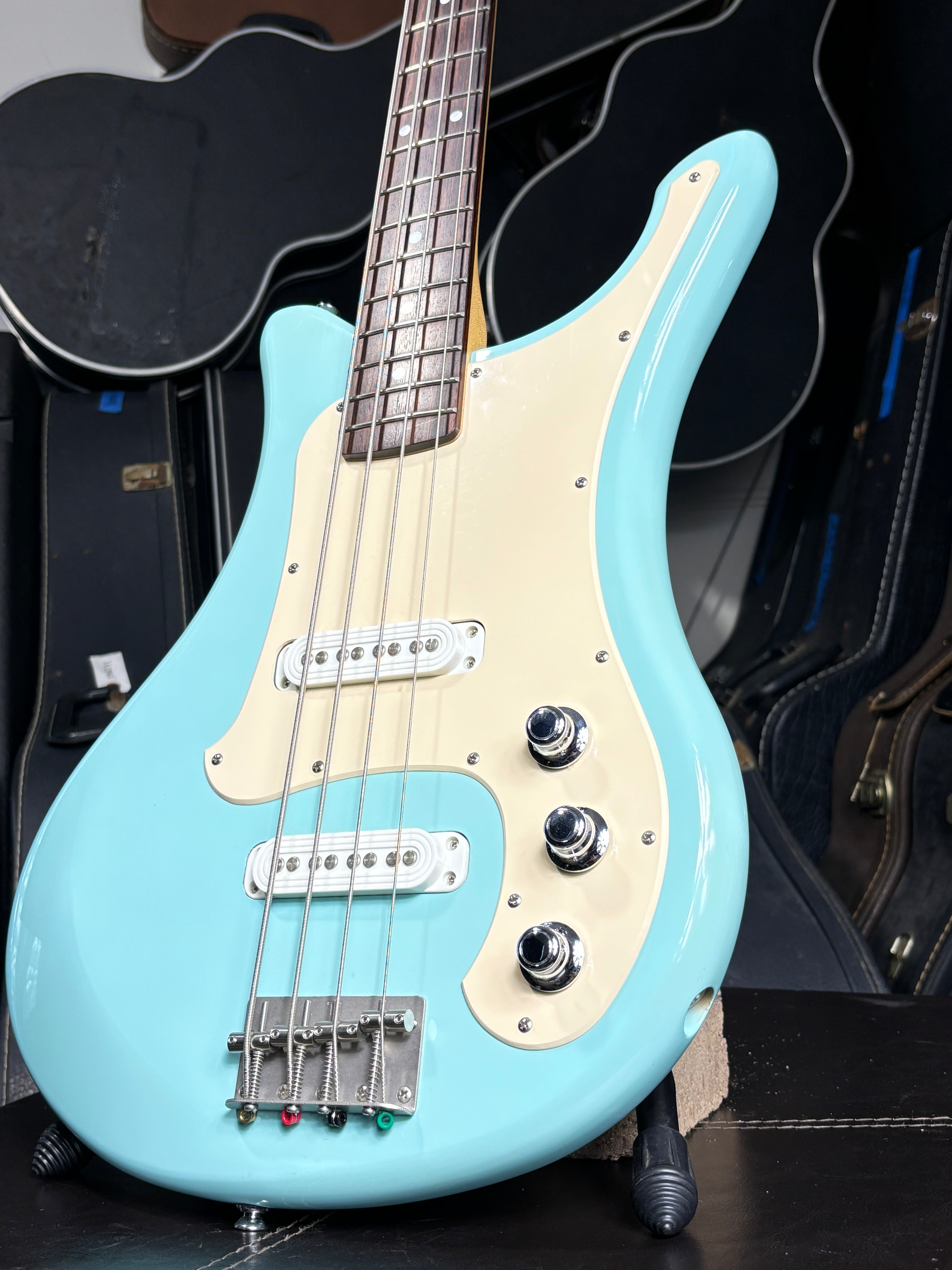Vintage Japanese Basses: Underrated Powerhouses