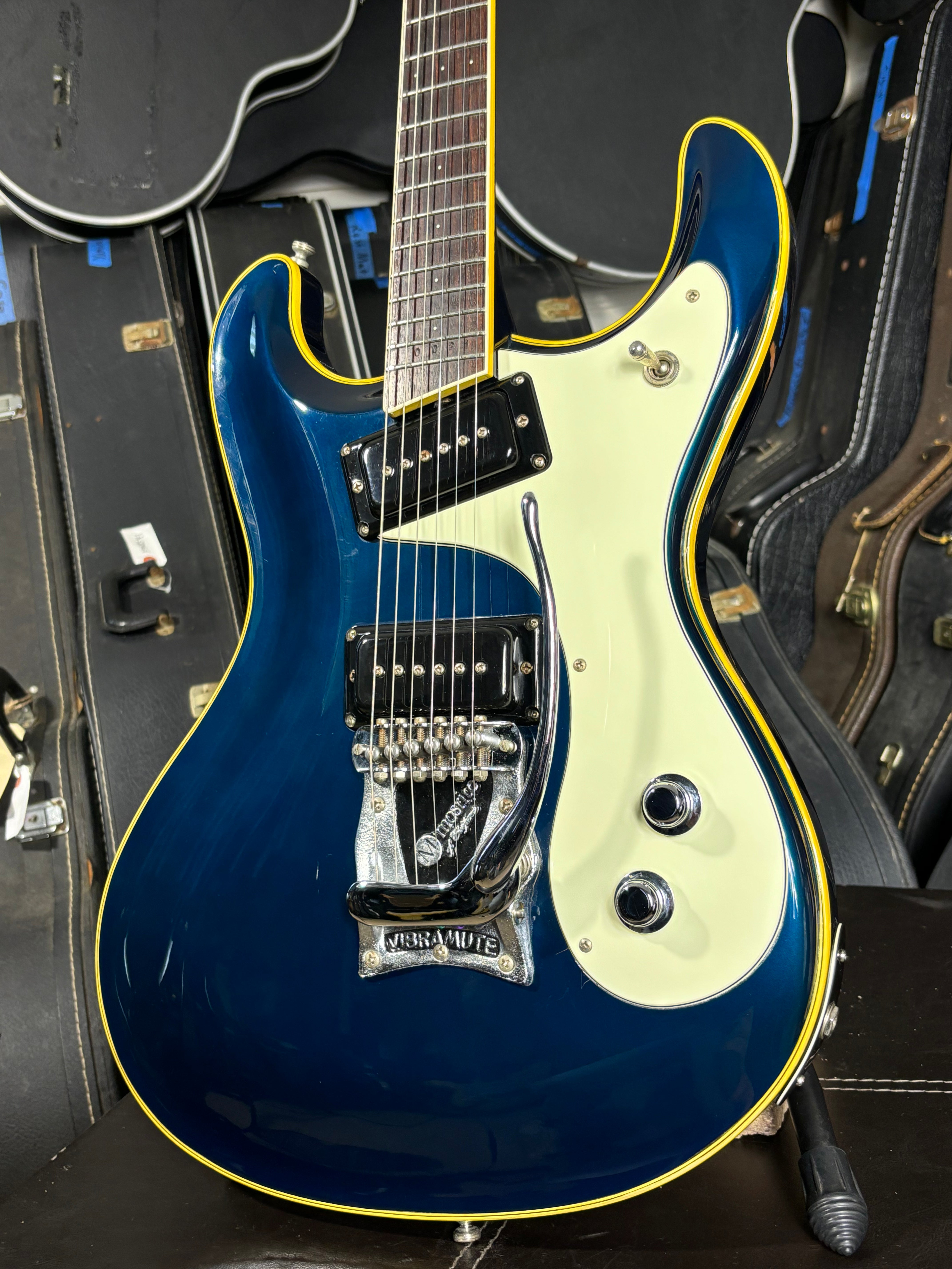 Mosrite Ventures of California – MIJ Super Custom '63 – 2009