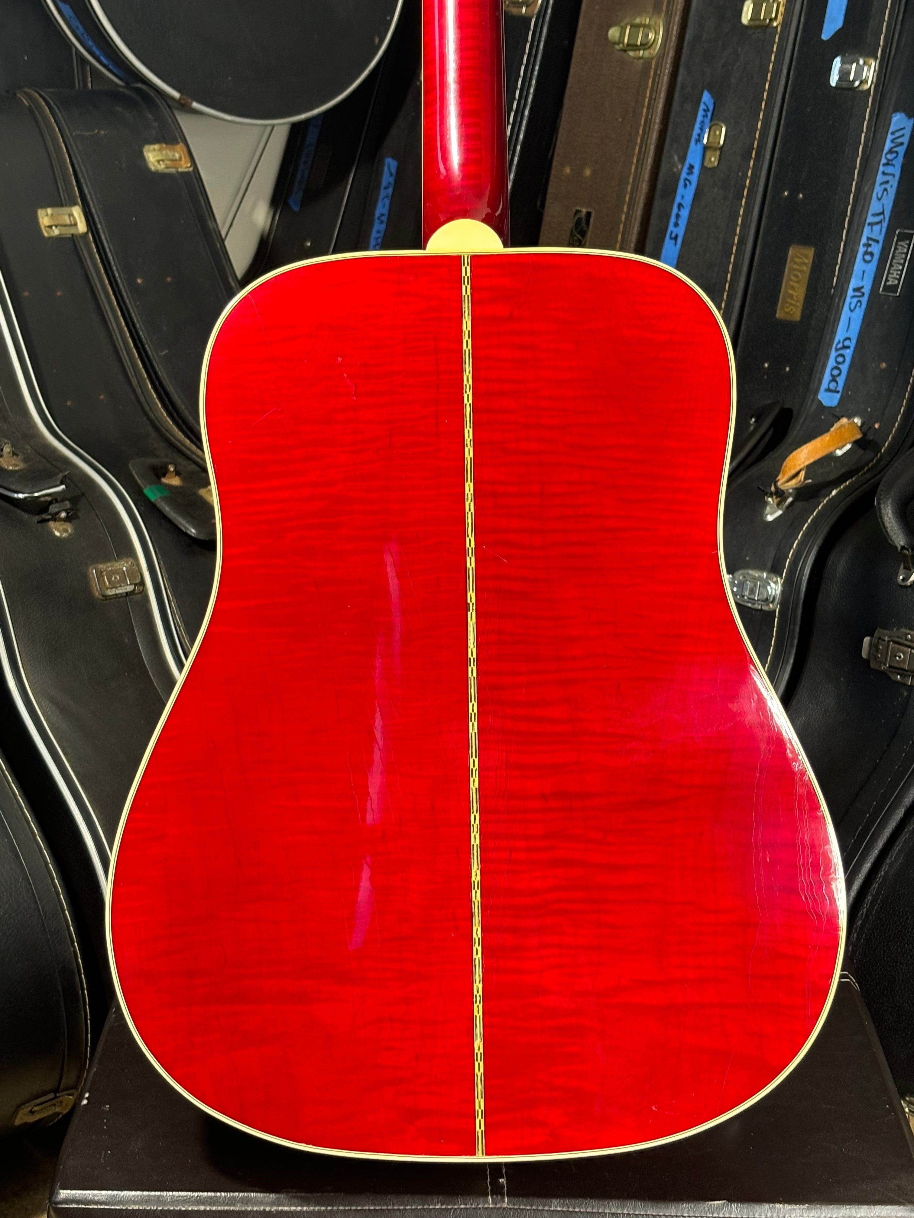 Gibson Dove – USA, 1993–1995 GiGi