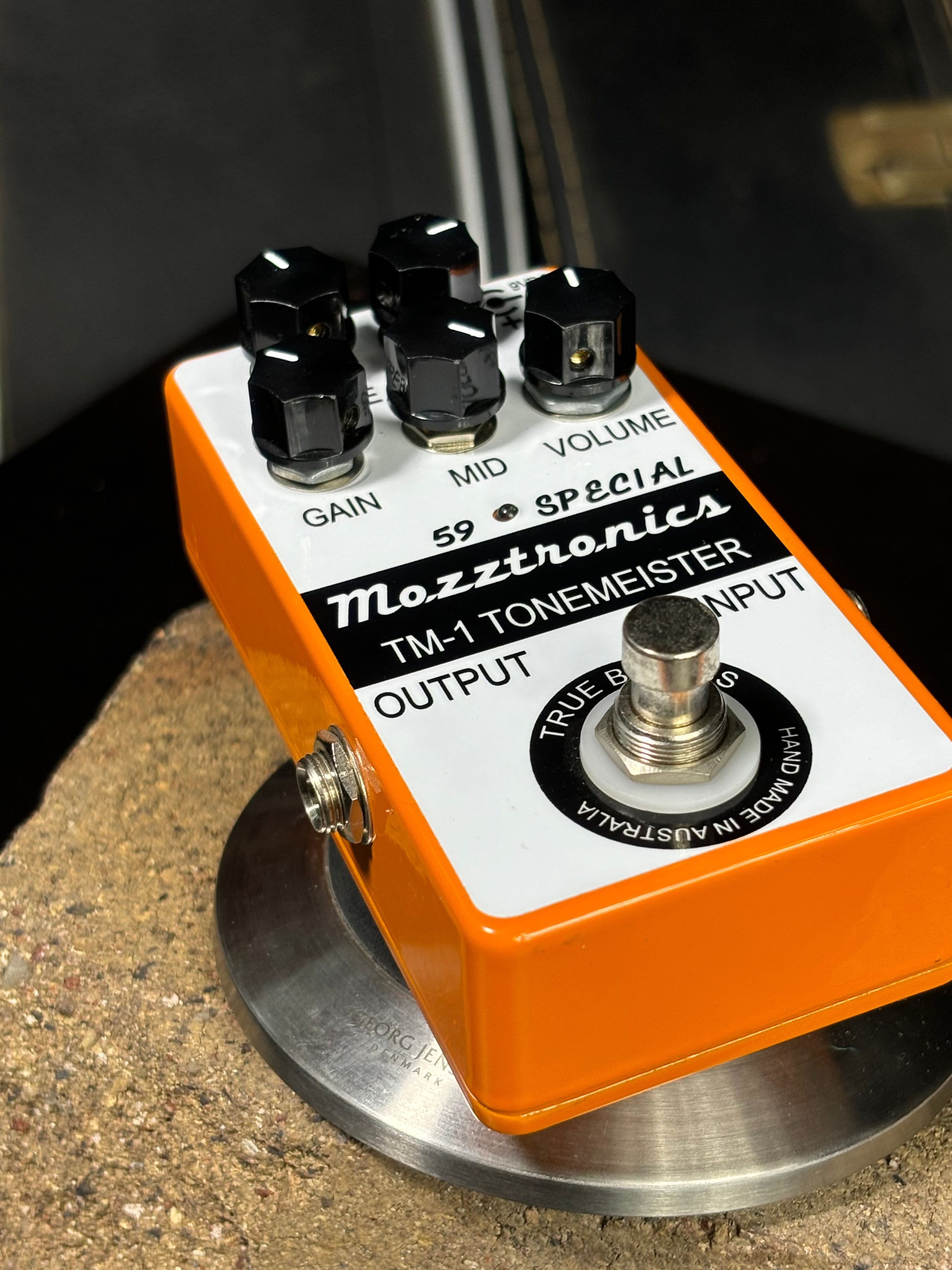 Mozztronics TM-1 – Tone Meister Amp Emulator Pedal GiGi