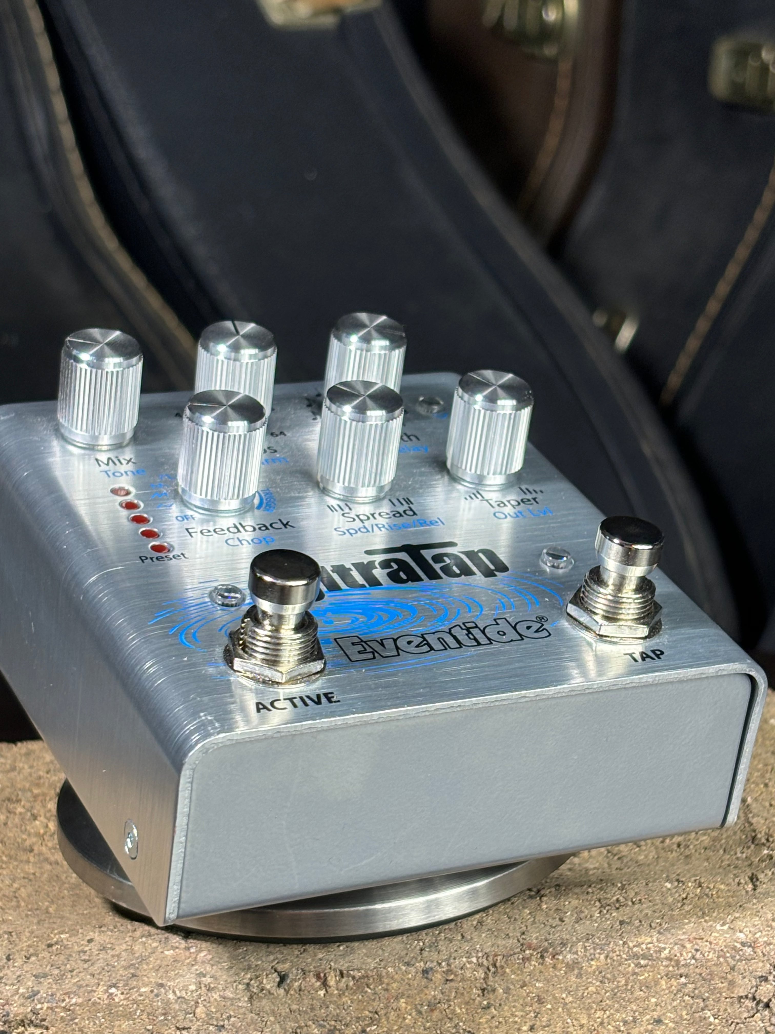 Eventide UltraTap – Multi-Tap Delay Pedal GiGi