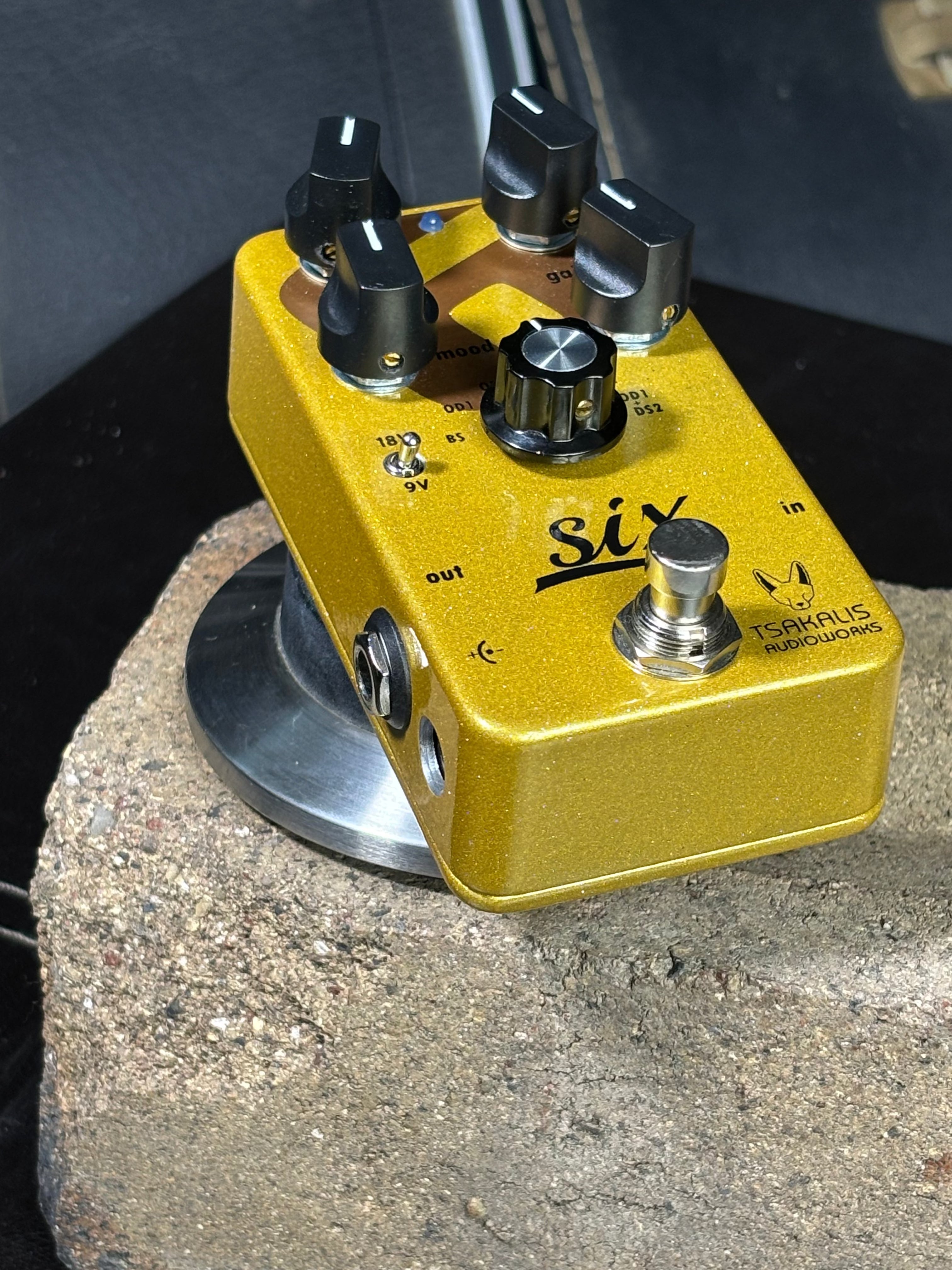 Tsakalis Audio Works Six – Analog Boost / Overdrive / Distortion Pedal GiGi