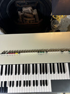 Yamaha YC-25D – Whole product with a fireplace