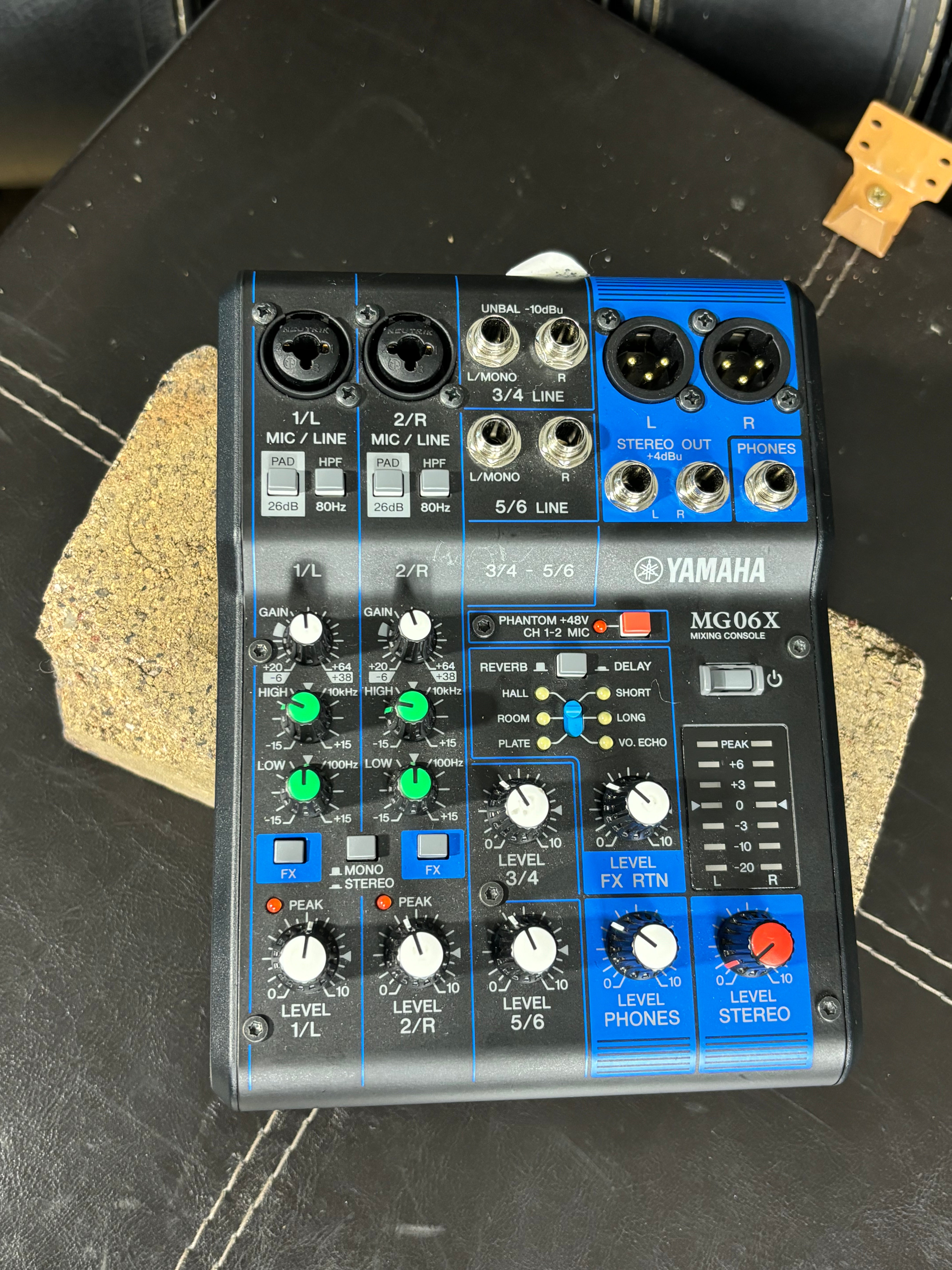 Yamaha MG06X – 6-Channel Analog Mixer with SPX Effects