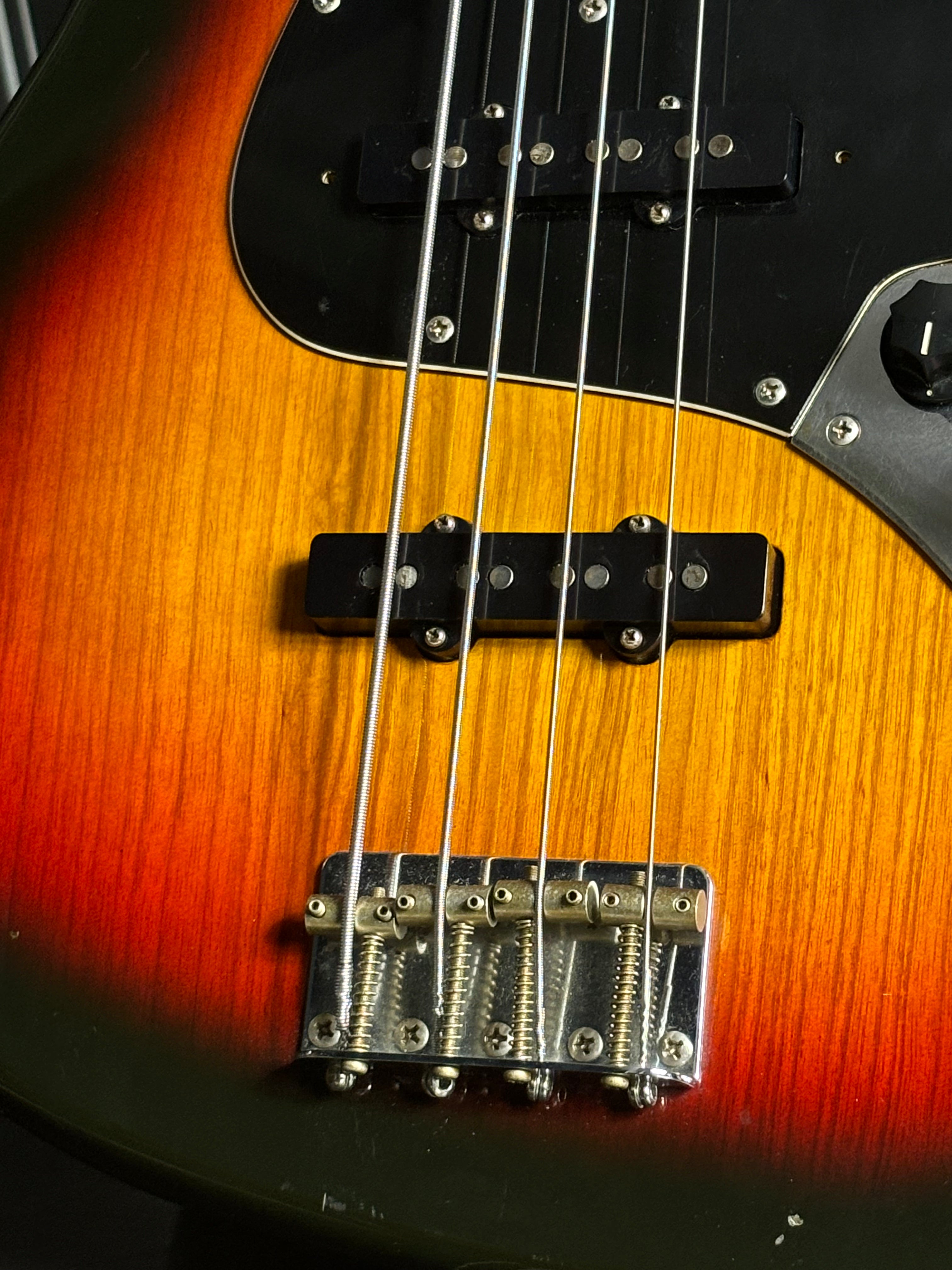 Fender Jazz Bass JB75-750 – 1990