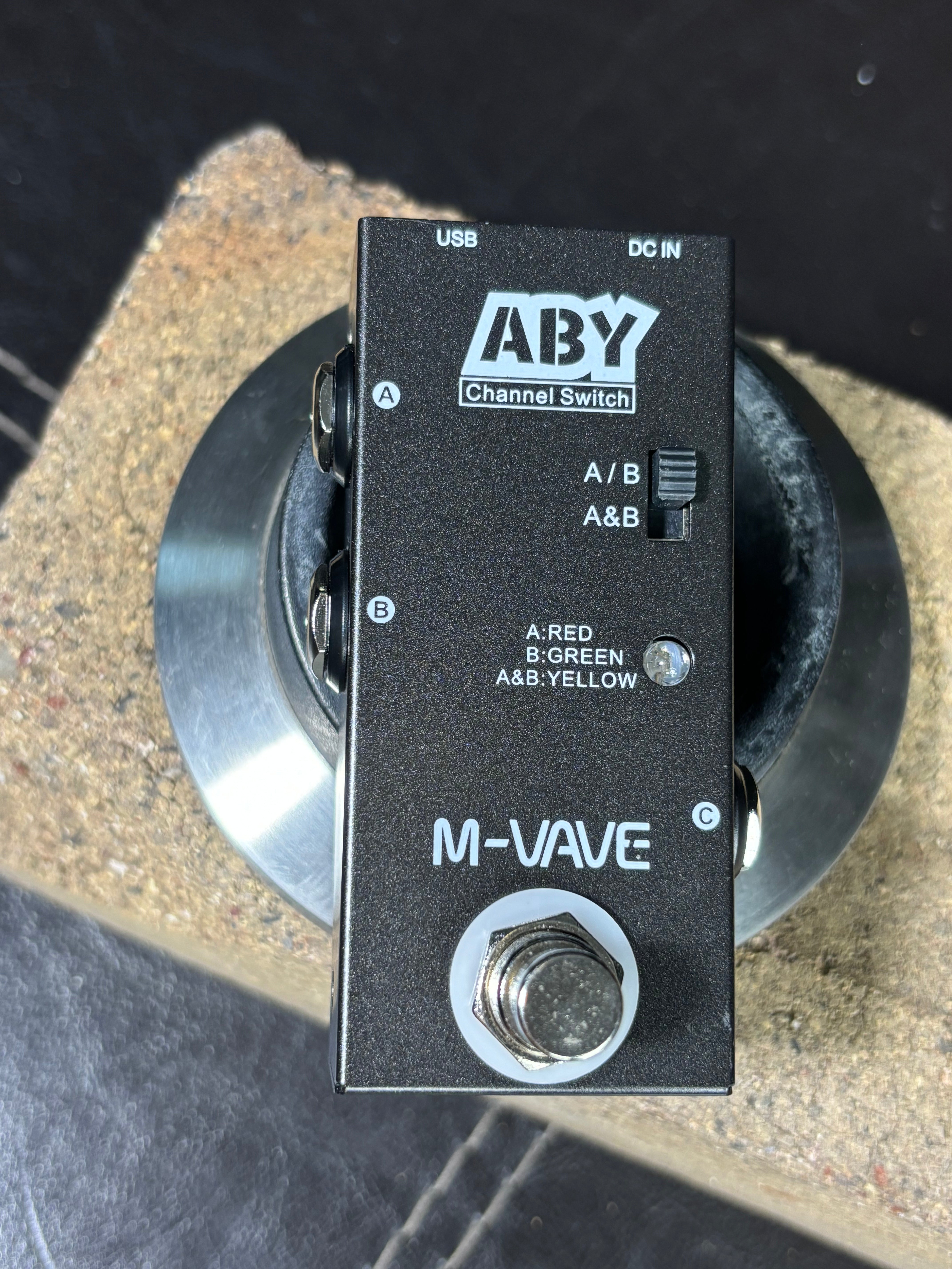 M-Vave ABY Switcher – Channel Route Selection Pedal (True Bypass)