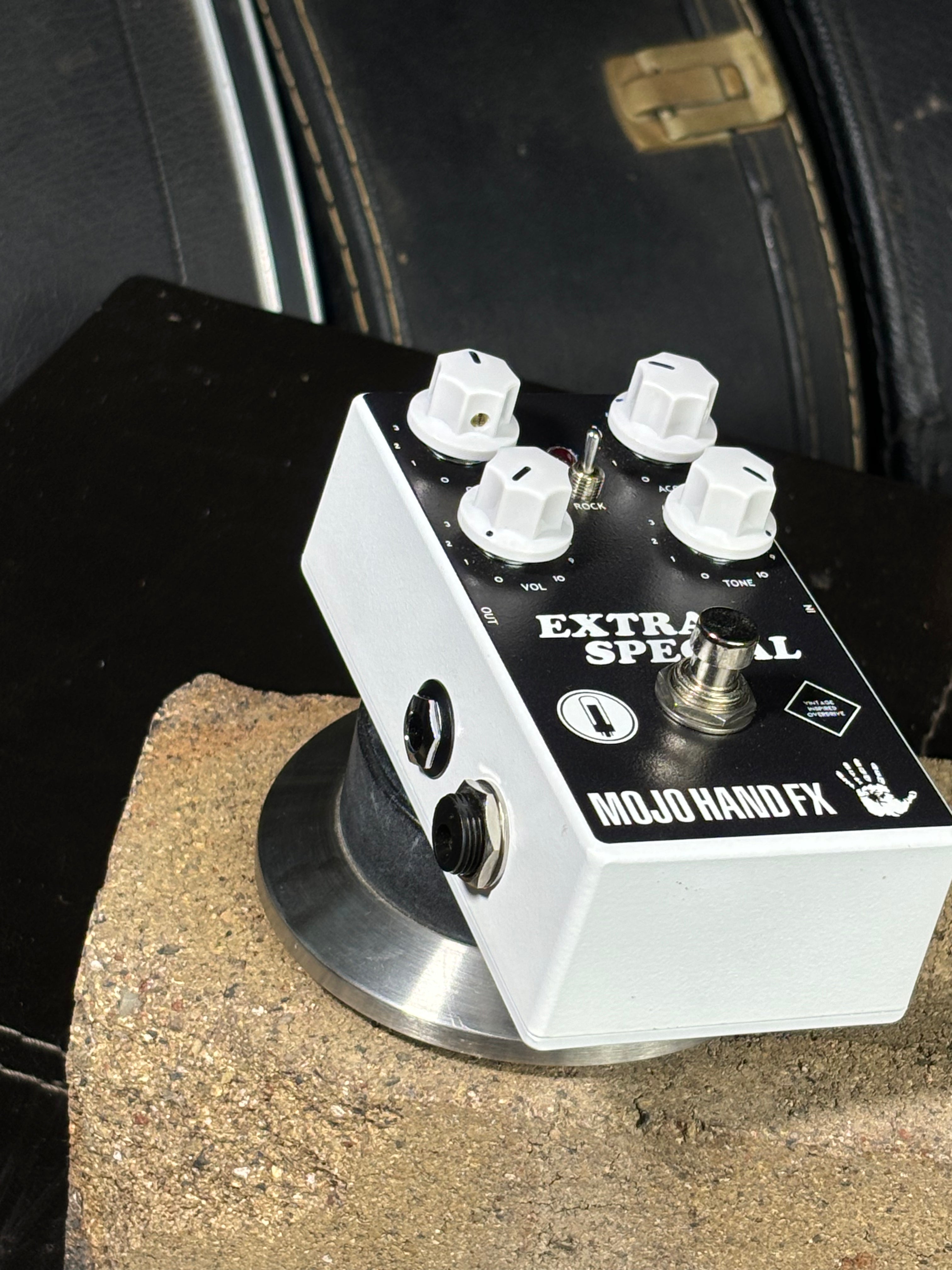 Mojo Hand FX Extra Special High Gain – DMBL Overdrive Pedal