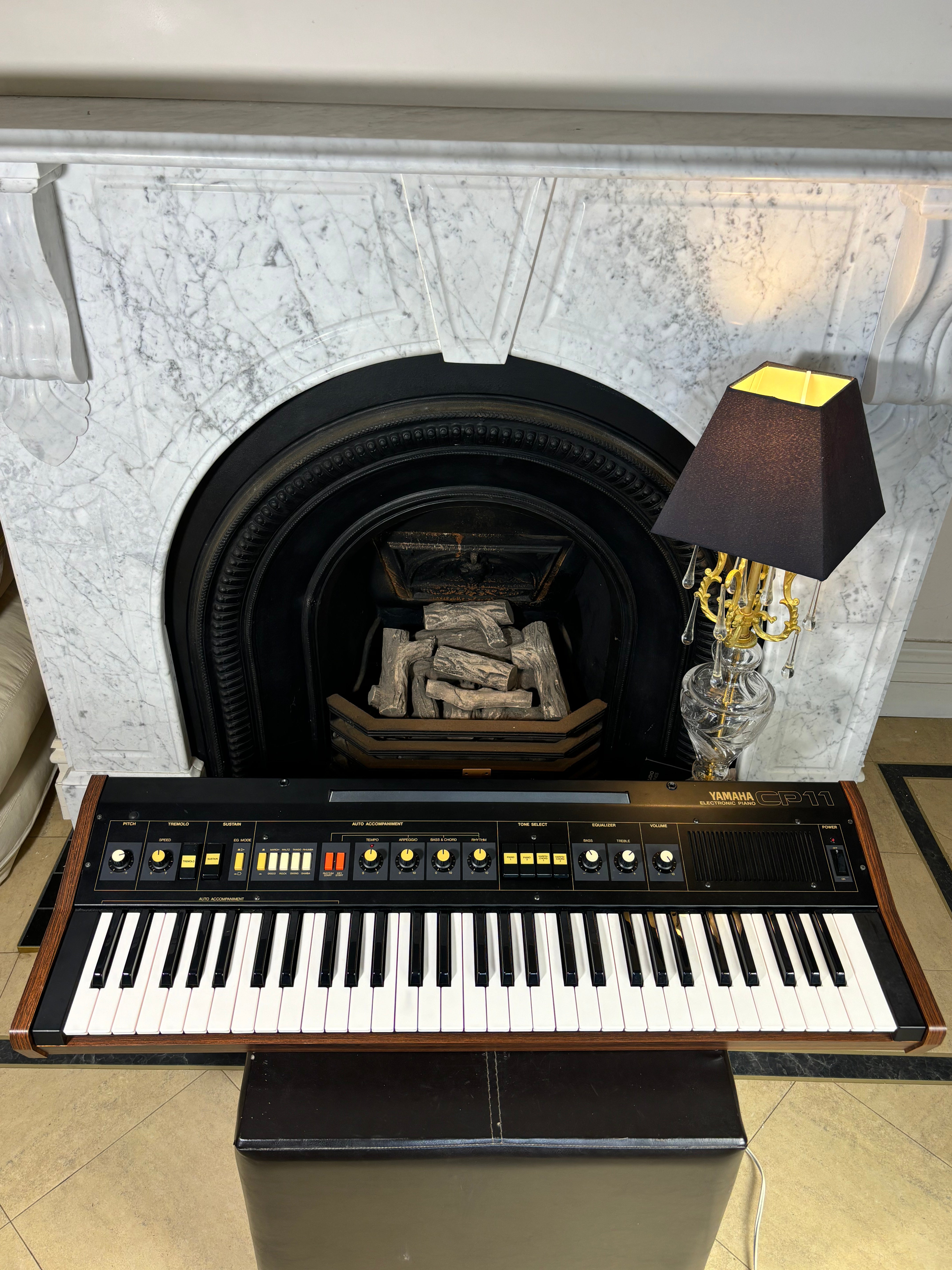 Yamaha_CP-11
